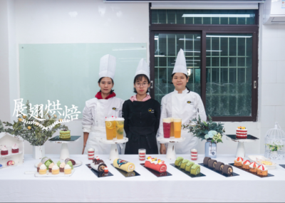 開(kāi)一家烘焙店需要多少錢(qián)？