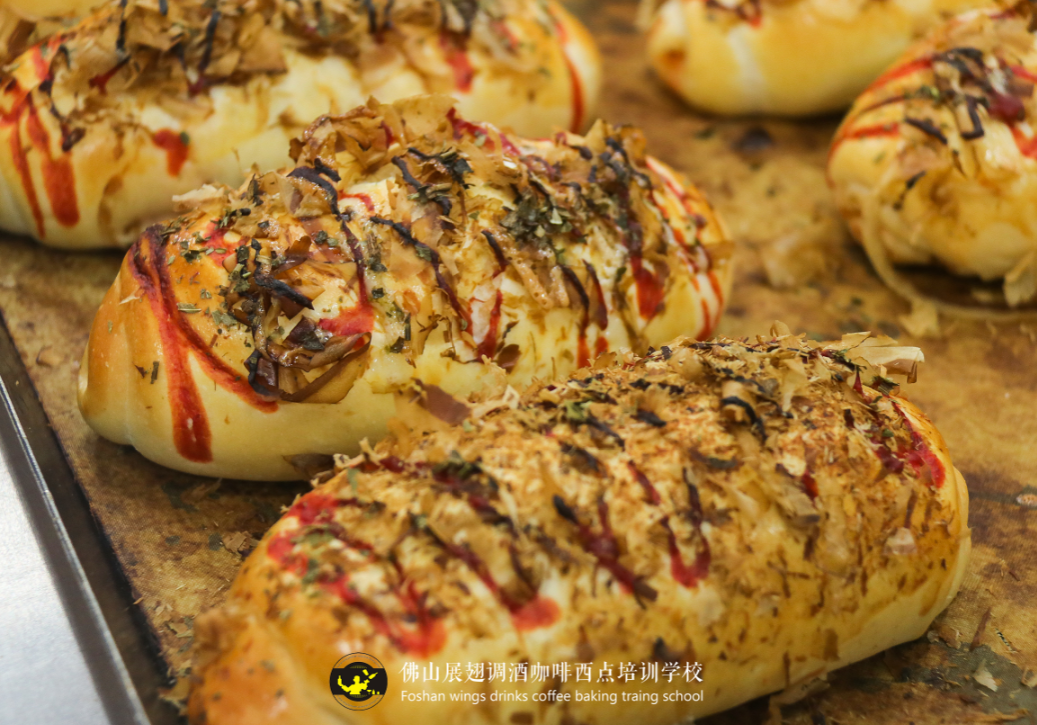 烘焙師學(xué)會這8道工序，讓你輕松做面包！